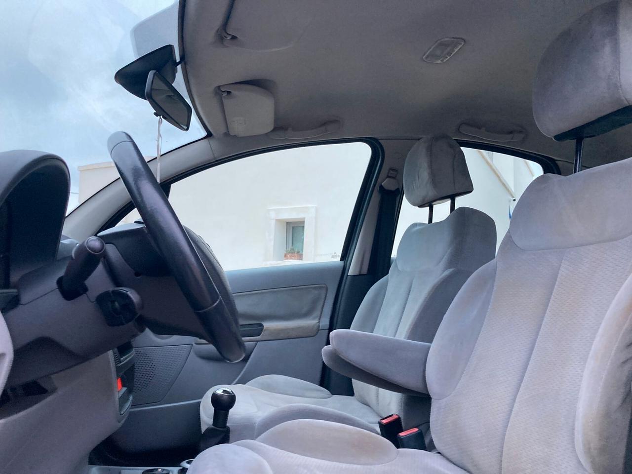 Citroen C3 1.1 - IDEALE X NEOPATENTATI - 2007