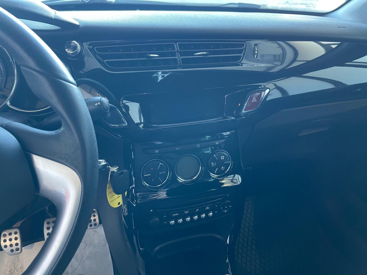 Ds DS3 3 1.2 VTi 82 Chic