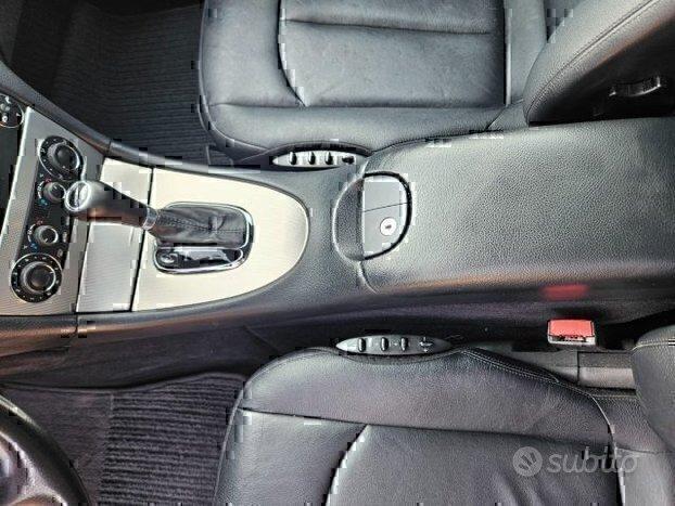 Mercedes CLK 220 valutiamo usato /scambio
