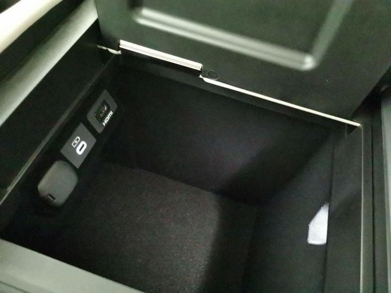 Lexus UX LMPV LM 3.5H 4WD 4P LUXURY S MY24