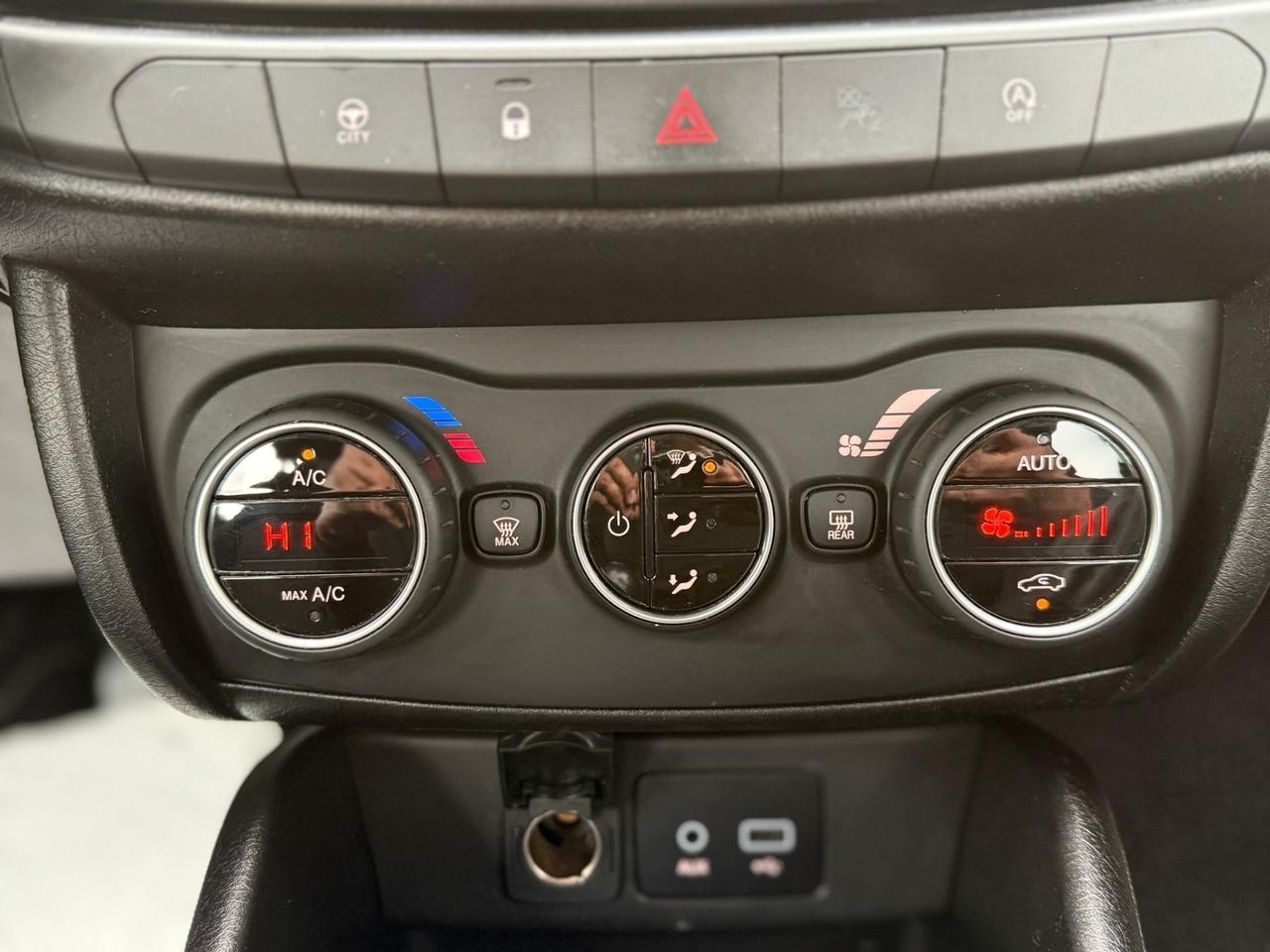 Tipo 1.6 Mjt S&S DCT SW S-Design Euro 6