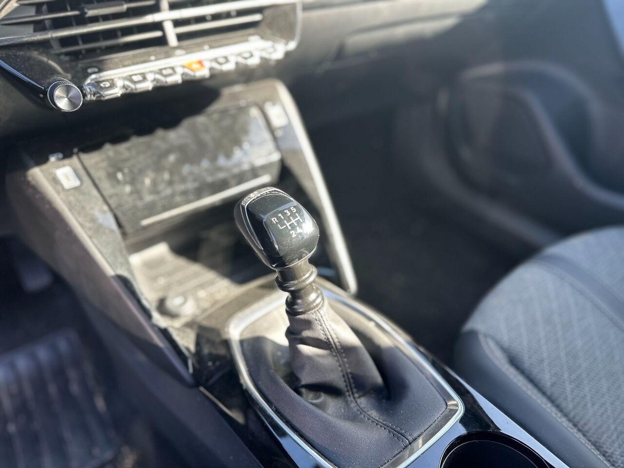 PEUGEOT 2008 II 2023 - 2008 1.2 puretech Allure s&s 100cv