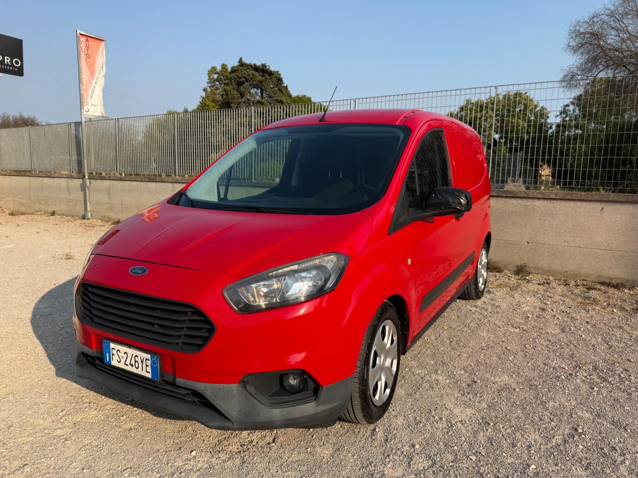 Ford Transit Courier 1.5 TDCi 75CV Van Trend
