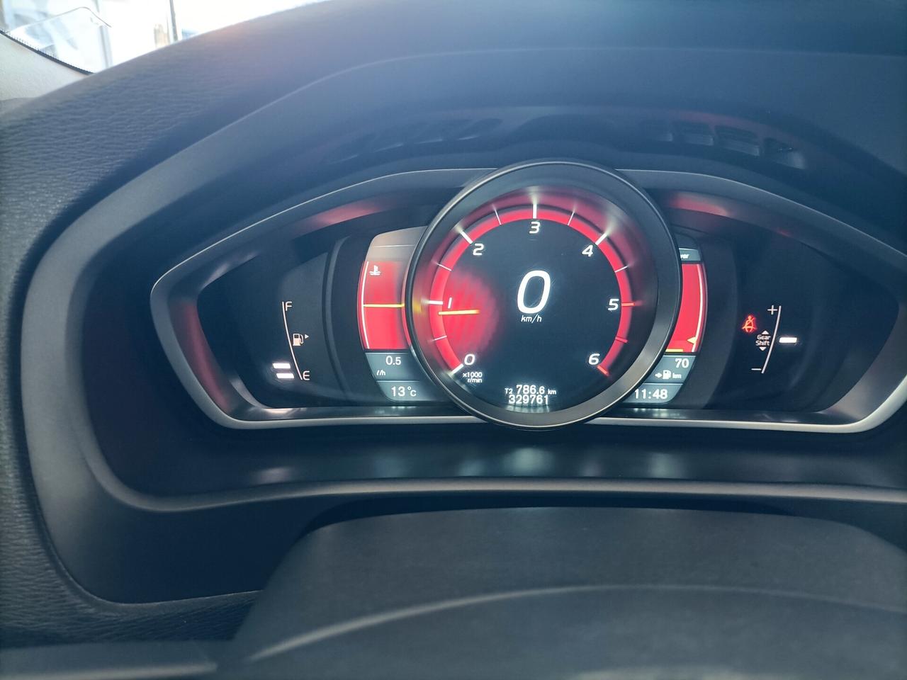 Volvo V40 D2 1.6 Momentum 09/2013