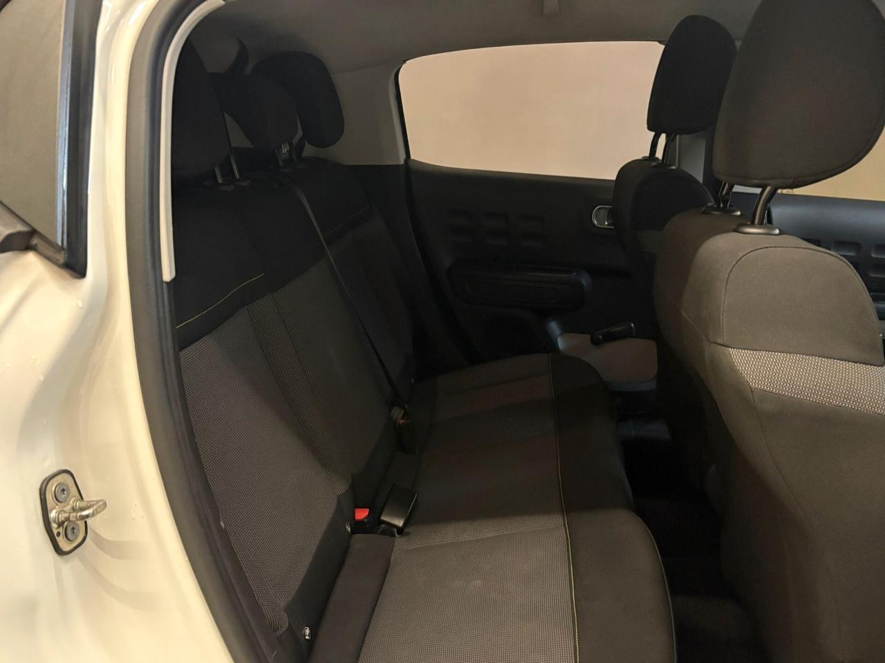 Citroen C3 1600cc BlueHDi 75cv Allestimento Shine