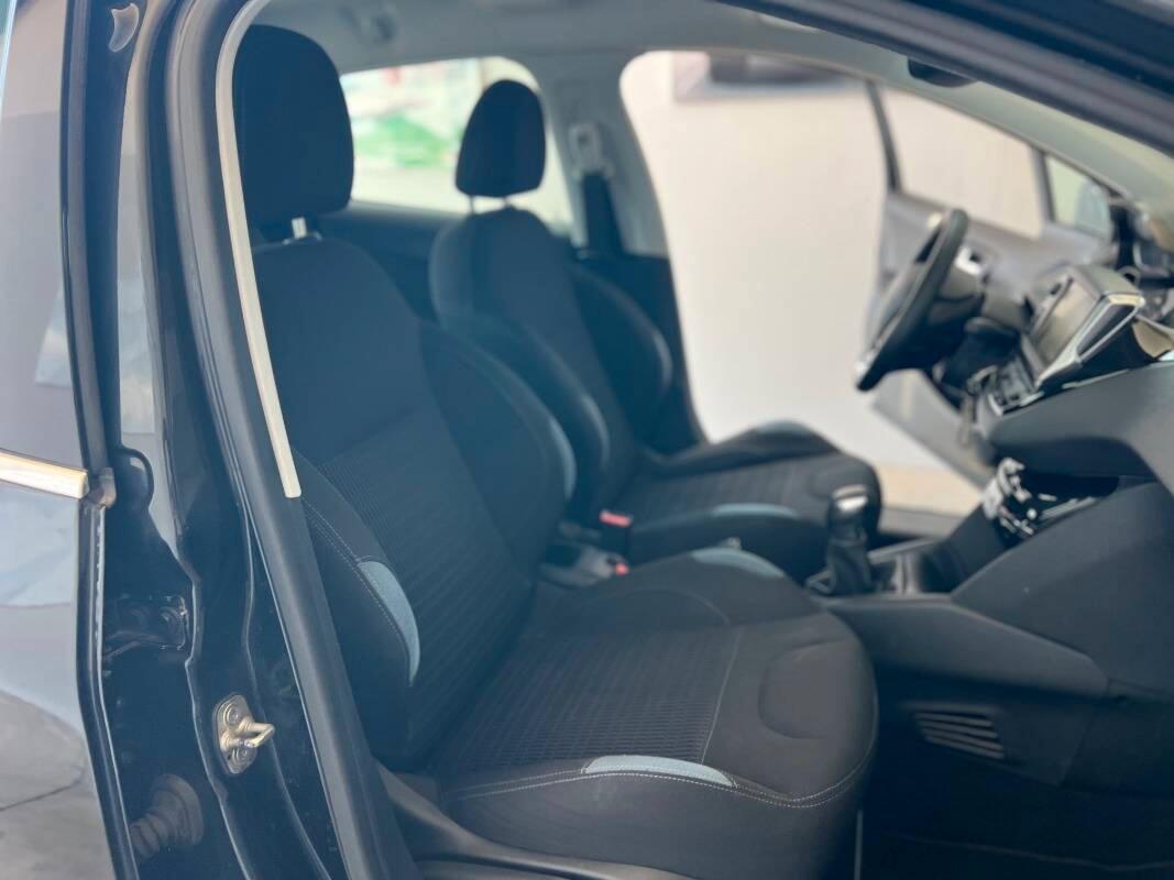 Peugeot 208 1.2 PT Allure E6 5p
