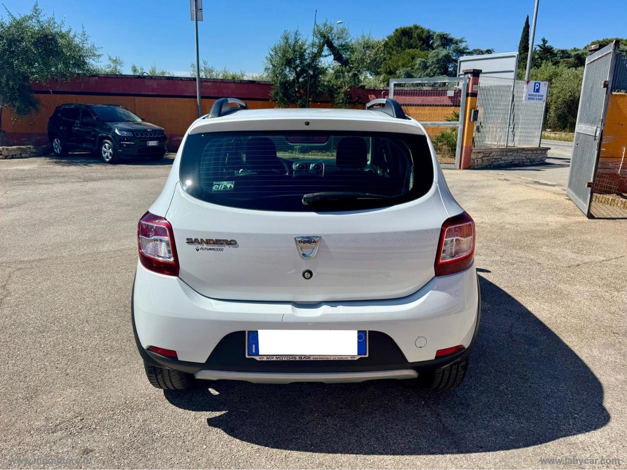 DACIA SANDERO STEPWAY PRESTIGE 0.9 TCE 90CV GPL