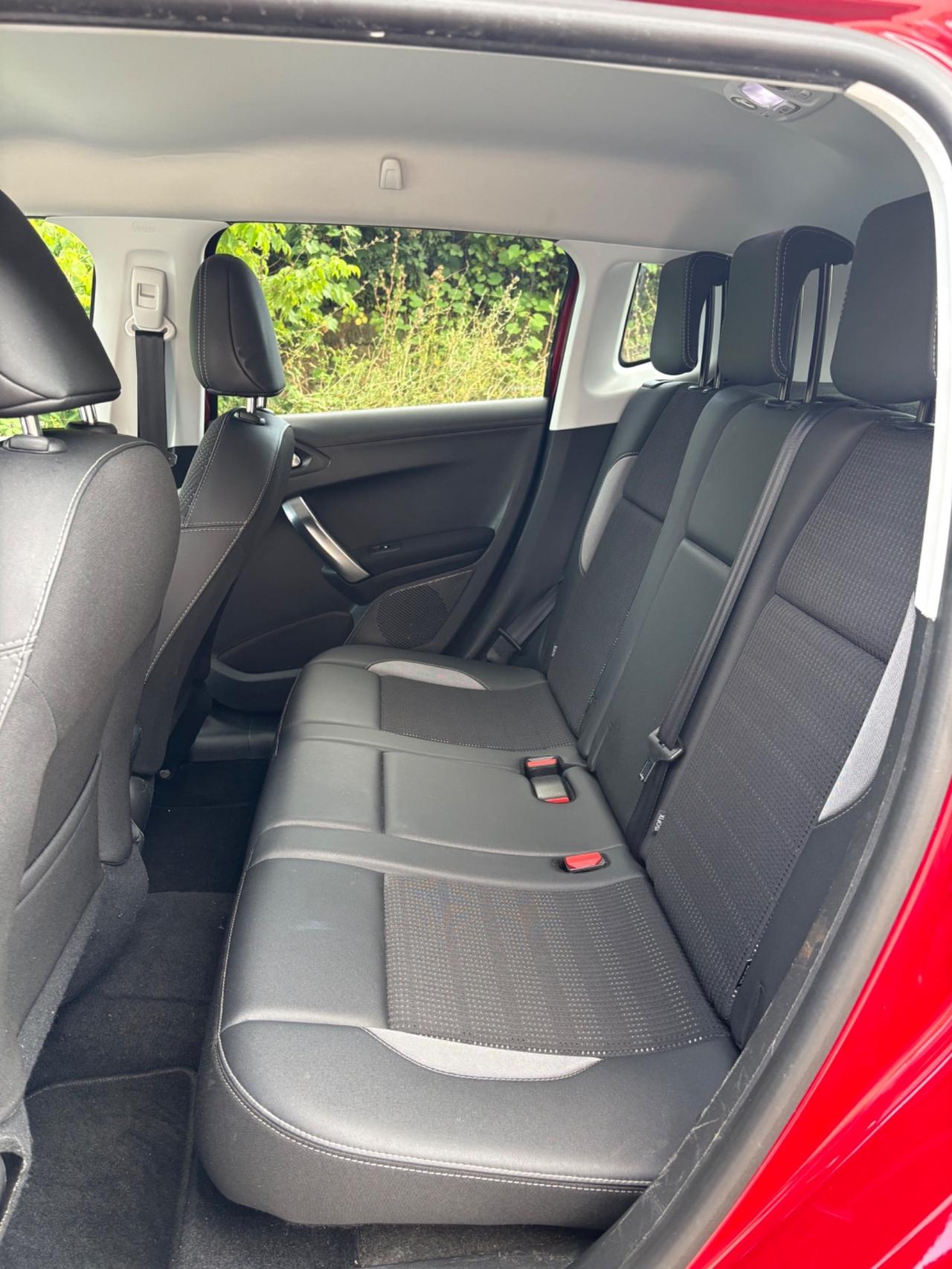 Peugeot 2008 1.6 HDi 100cv 110000km