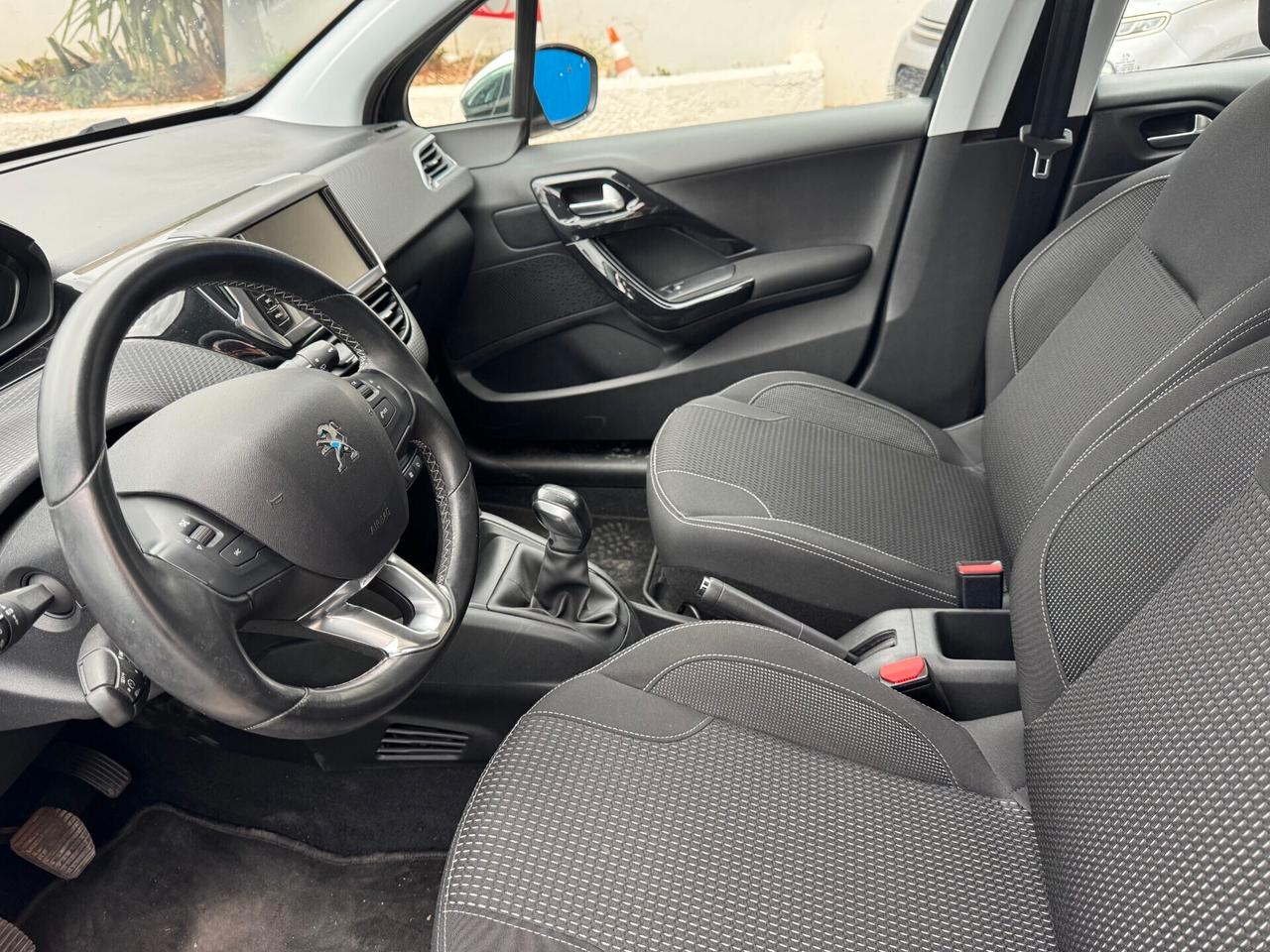 Peugeot 208 BlueHDi 75 5 porte Allure