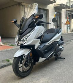 HONDA Forza 350