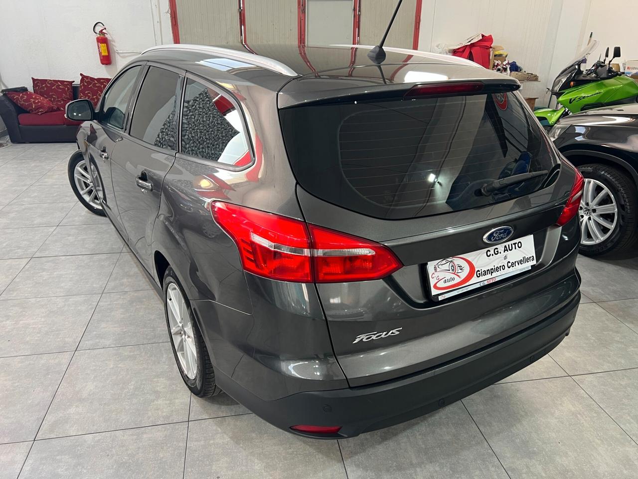 Ford Focus 1.5 120 CV - Powershift Titanium -2018