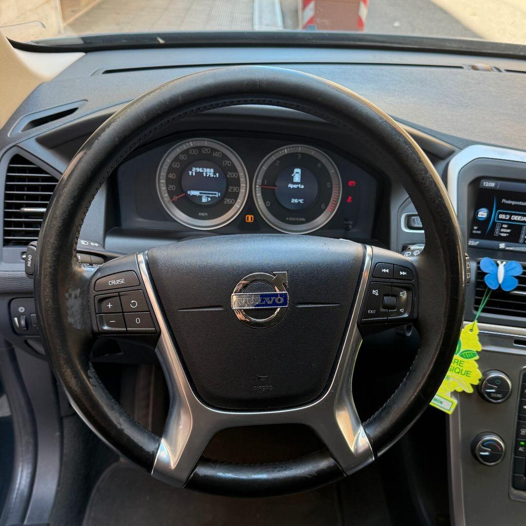 Volvo XC60 **UNICO PROPRIETARIO**