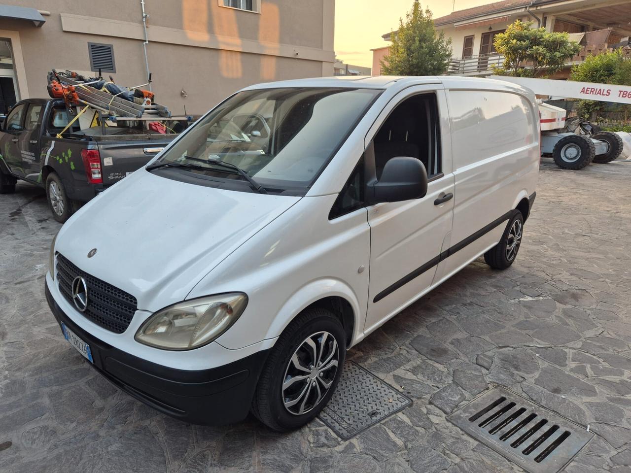 Mercedes Benz