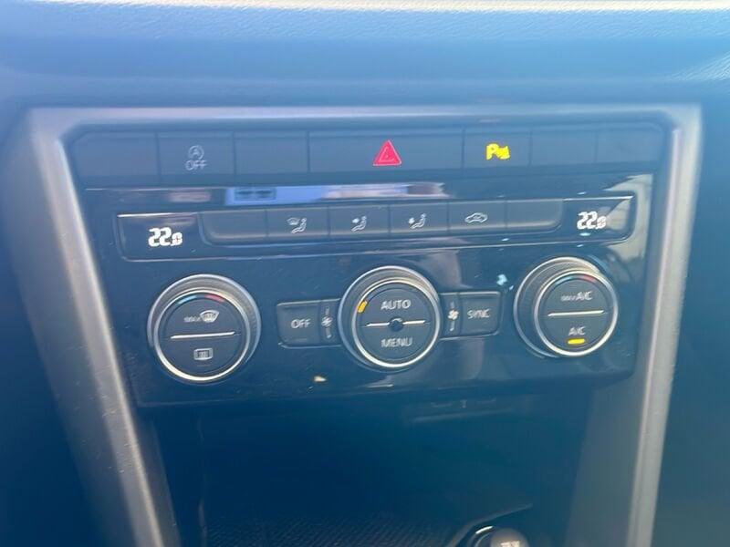 Volkswagen T-Roc 2.0 TDI 150cv SCR Business DSG