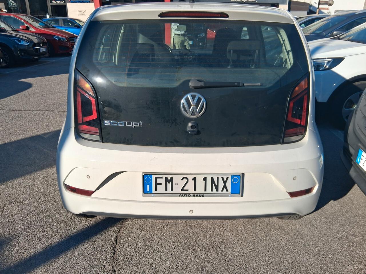 Volkswagen UP 1.0 5P High UP! BMT