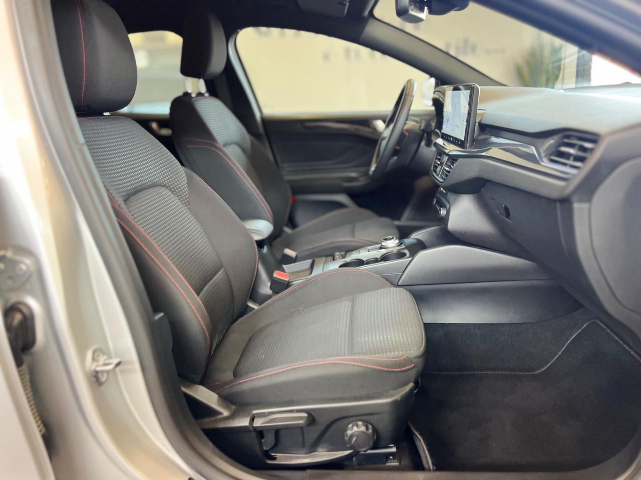 Ford Focus 1.5 EcoBlue 115 CV automatico 5p. ST-Line