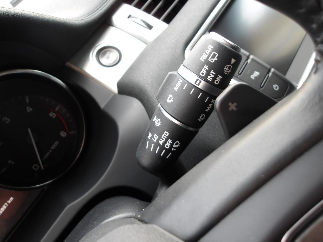 LAND ROVER RANGER ROVER EVOQUE 2.2 TD4 5p. Pure Tech Pack