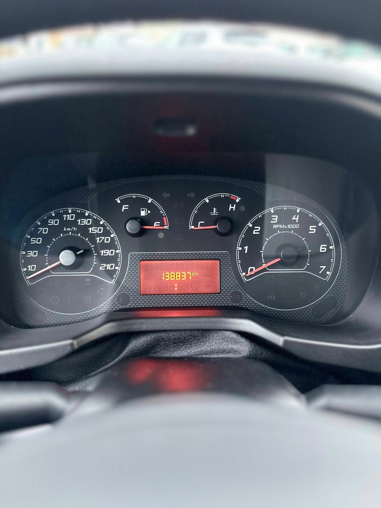 Fiat Qubo 1.3 MJT 95 CV Start&Stop Lounge