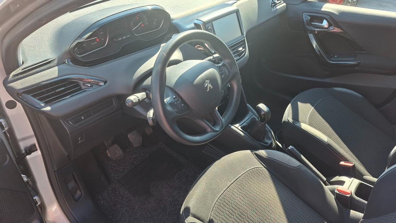 Peugeot 208 PureTech 68 5 porte 2016