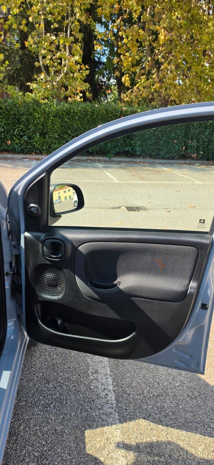 FIAT PANDA1.2 GPL-TRUSSARDI-23 EURO KM 370!-UNICA PROPRIETARIA
