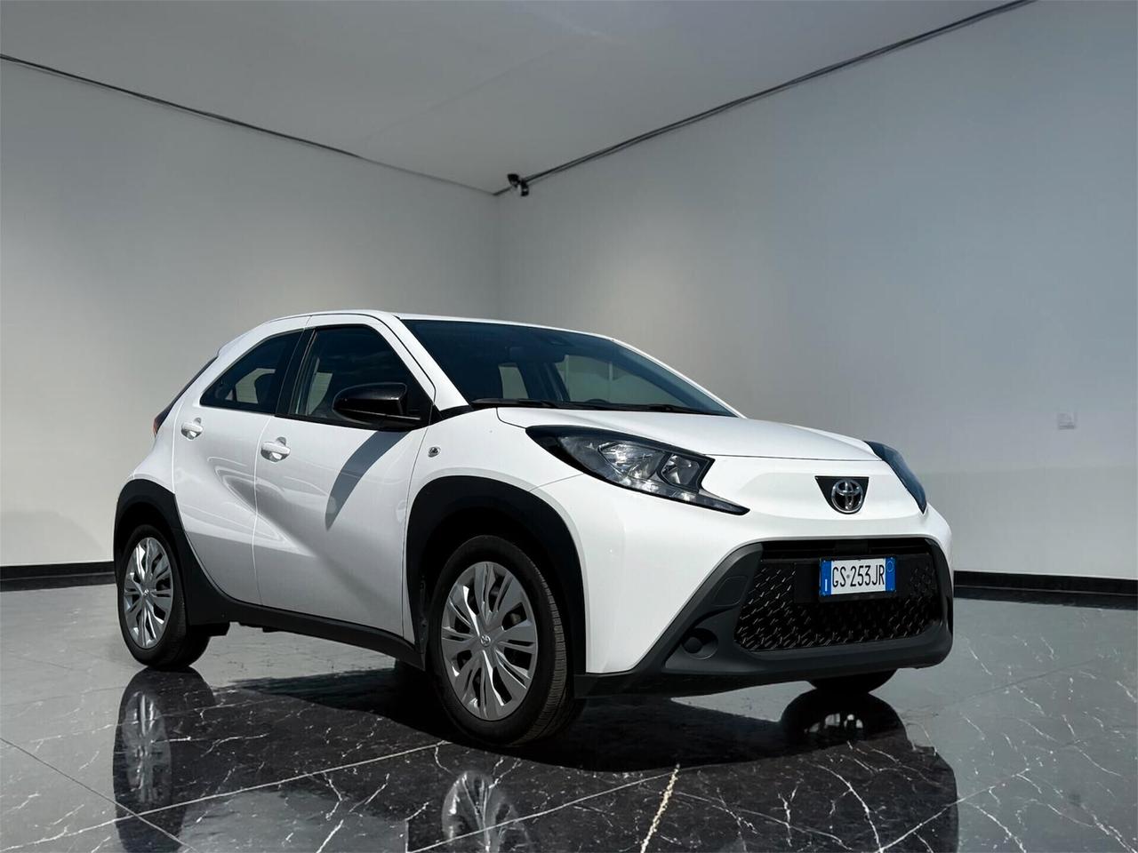 Toyota Aygo X 1.0 Active 72cv