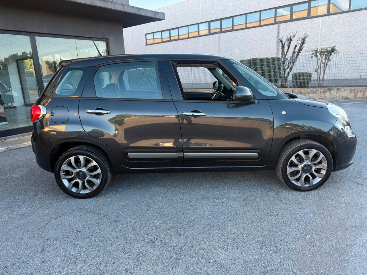 FIAT 500L LOUNGE 0.9 2015 12 MESI DI GARANZIA