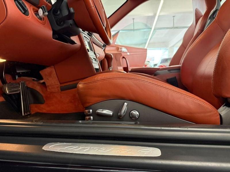 Porsche 911 911 3.6 Carrera 4