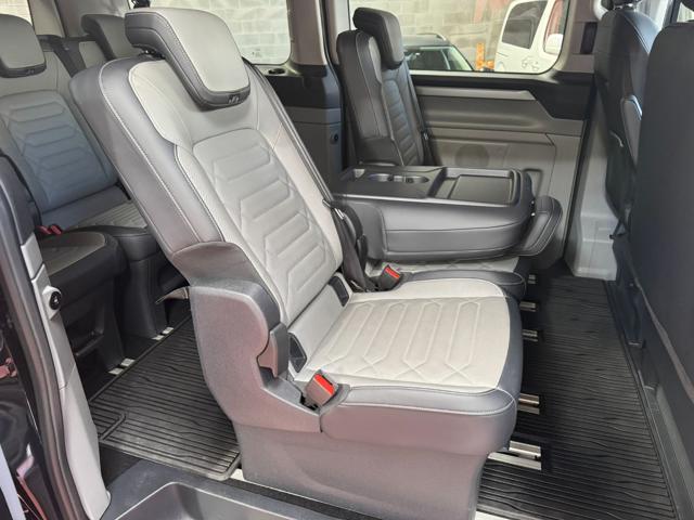 FORD Tourneo Custom 320 2.0 EcoBlue 170CV aut. PC Titanium X 9 Posti