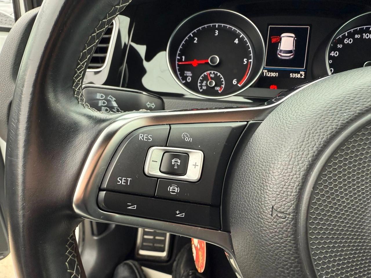 Volkswagen Golf 1.6 TDI 115 CV 5p. -R LINE- KEYLESS