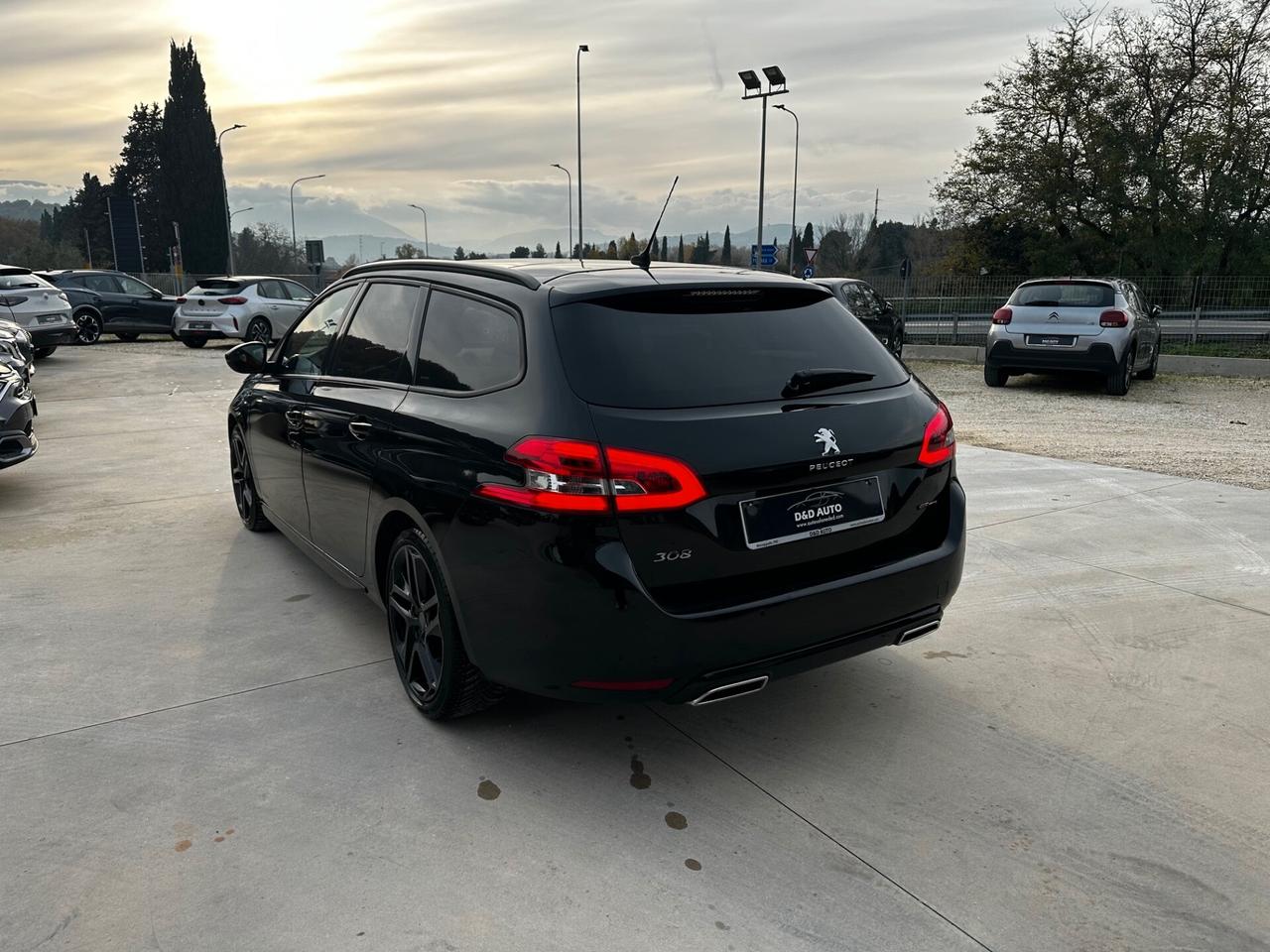 Peugeot 308 BlueHDi 130 GT Line AUTOCARRO N1