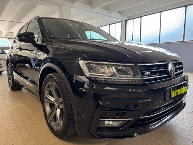 VOLKSWAGEN Tiguan 1.6 TDI BlueMotion Technology R-Line