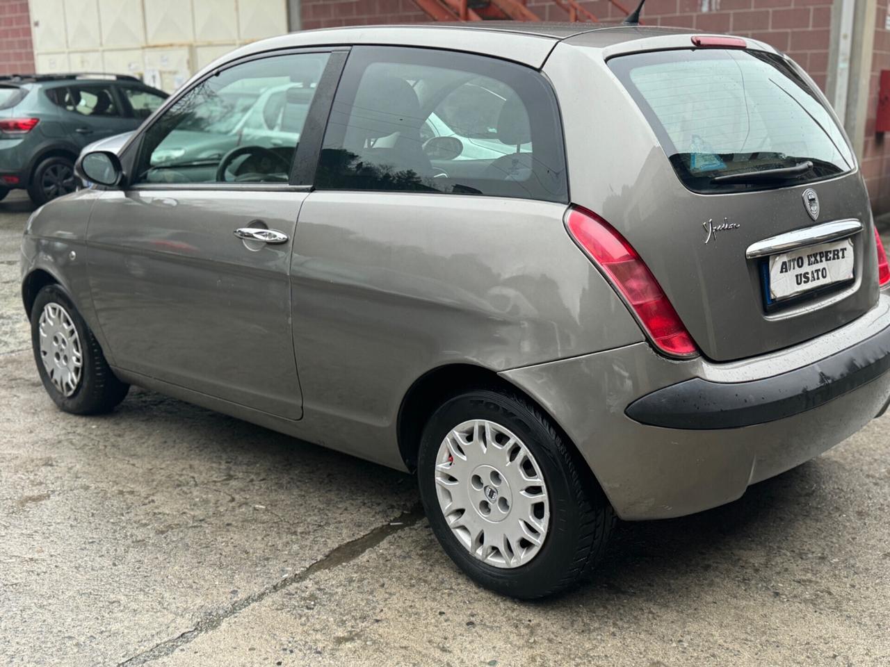 Lancia Ypsilon 1.2 Oro