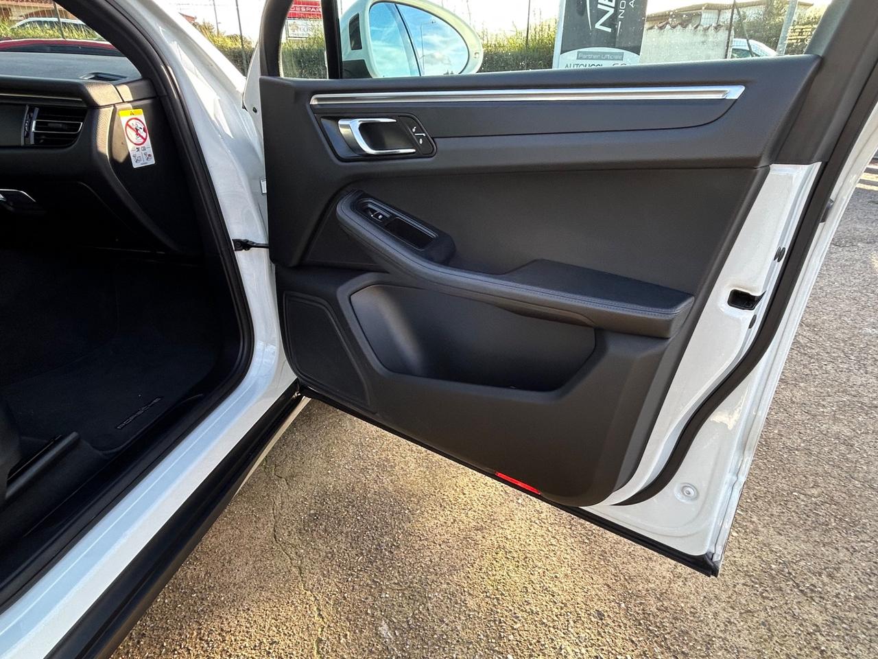 Porsche Macan 2.0 245 cv restyling