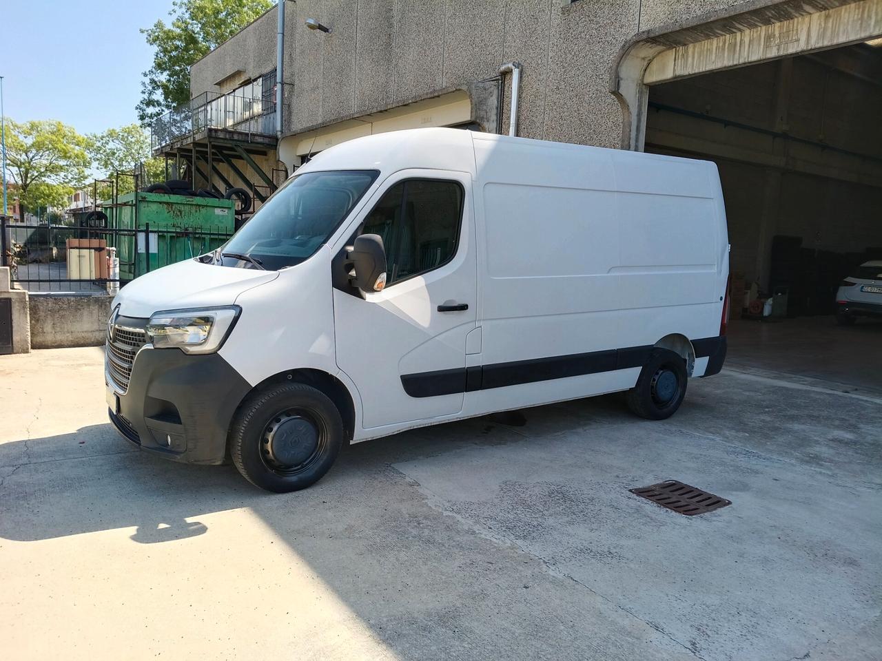 Renault Master 2.3 dCi 135cv Furgone