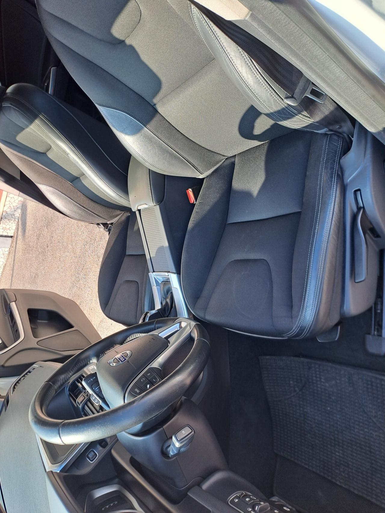 Volvo XC 60 XC60 D3 Geartronic Kinetic