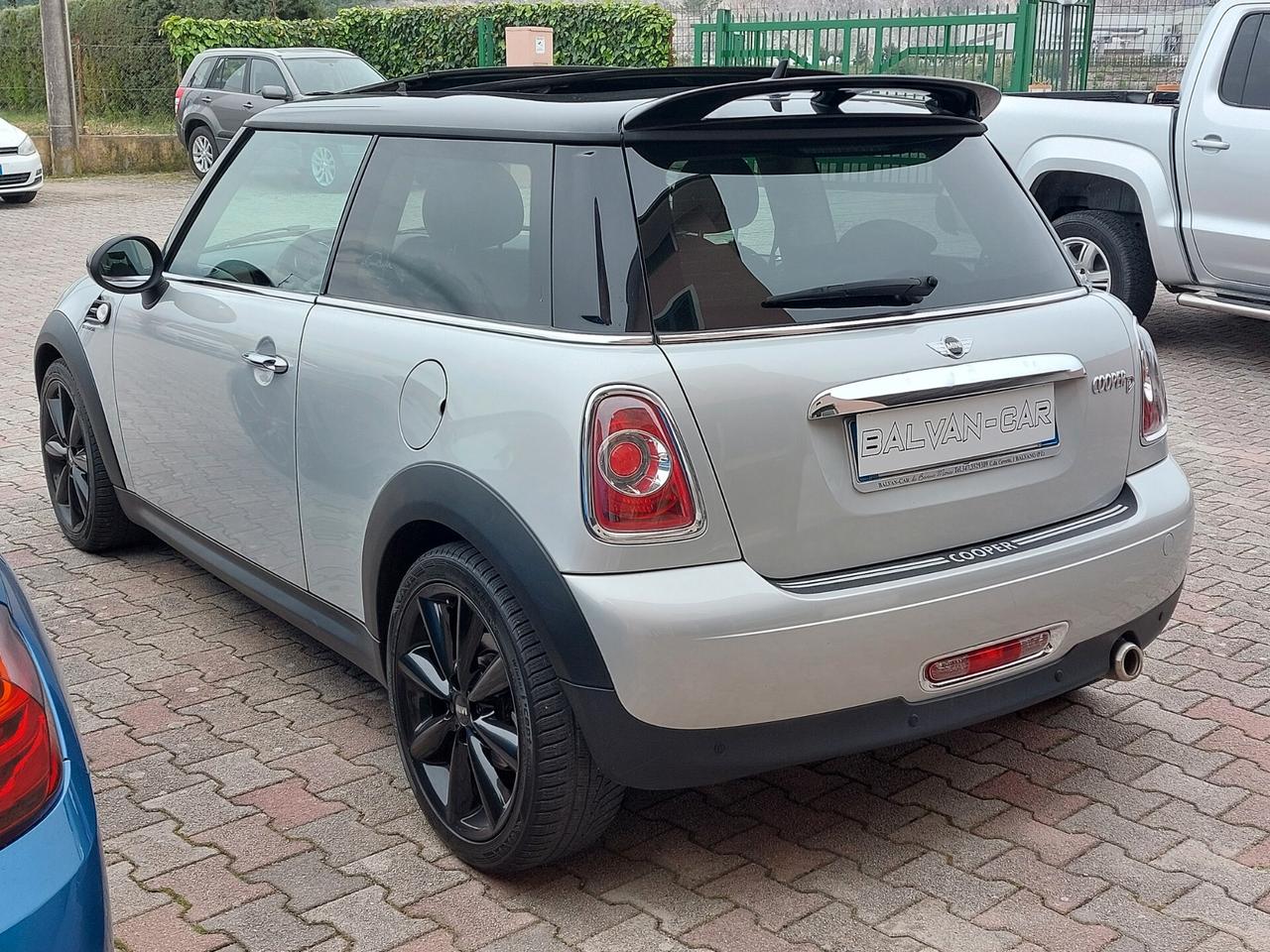Mini Cooper SD 2.0 110cv - Automatica