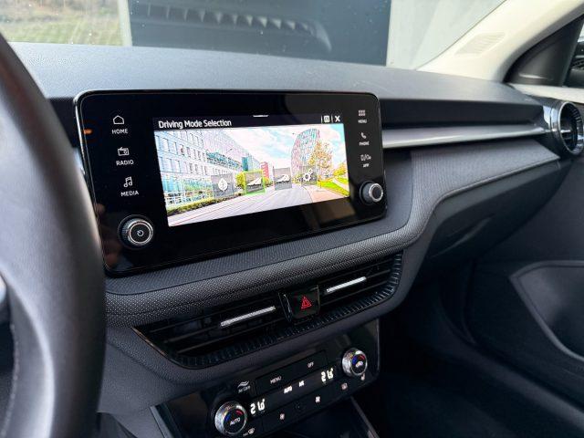 SKODA Fabia 1.0 TSI Style Bluetooth Radio LED Smartlink