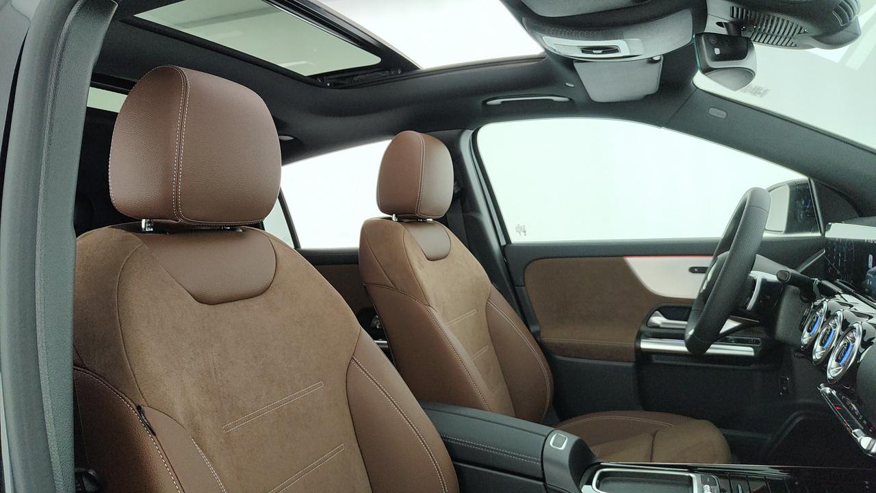 Mercedes-Benz GLA 200 d automatic