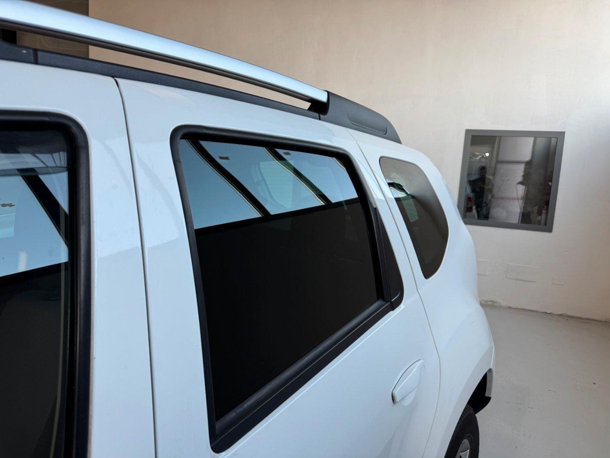 Dacia Duster 1.5 dci Laureate 4x2 110cv my13