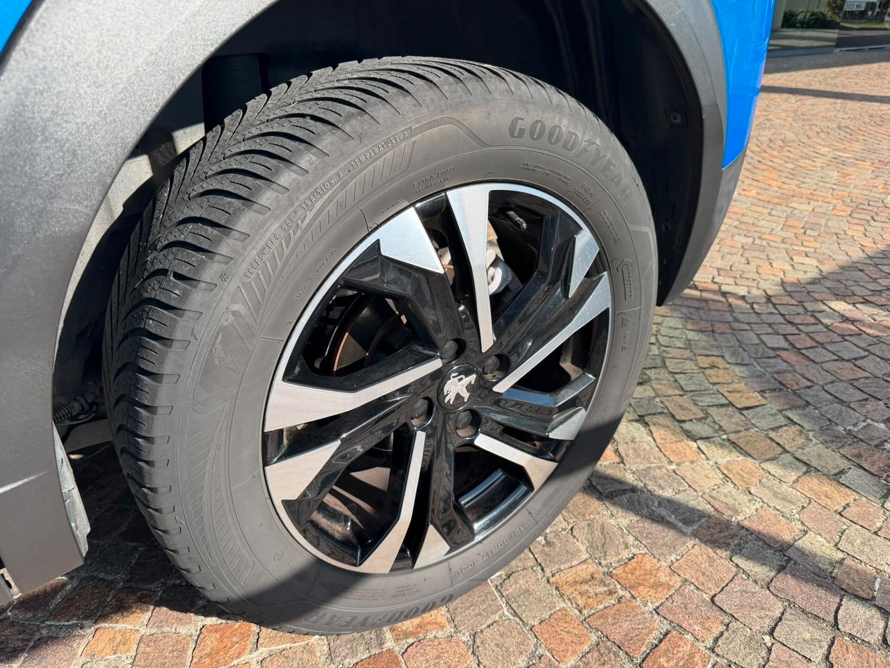 Peugeot 2008 PureTech 130 S&S EAT8 GT Line