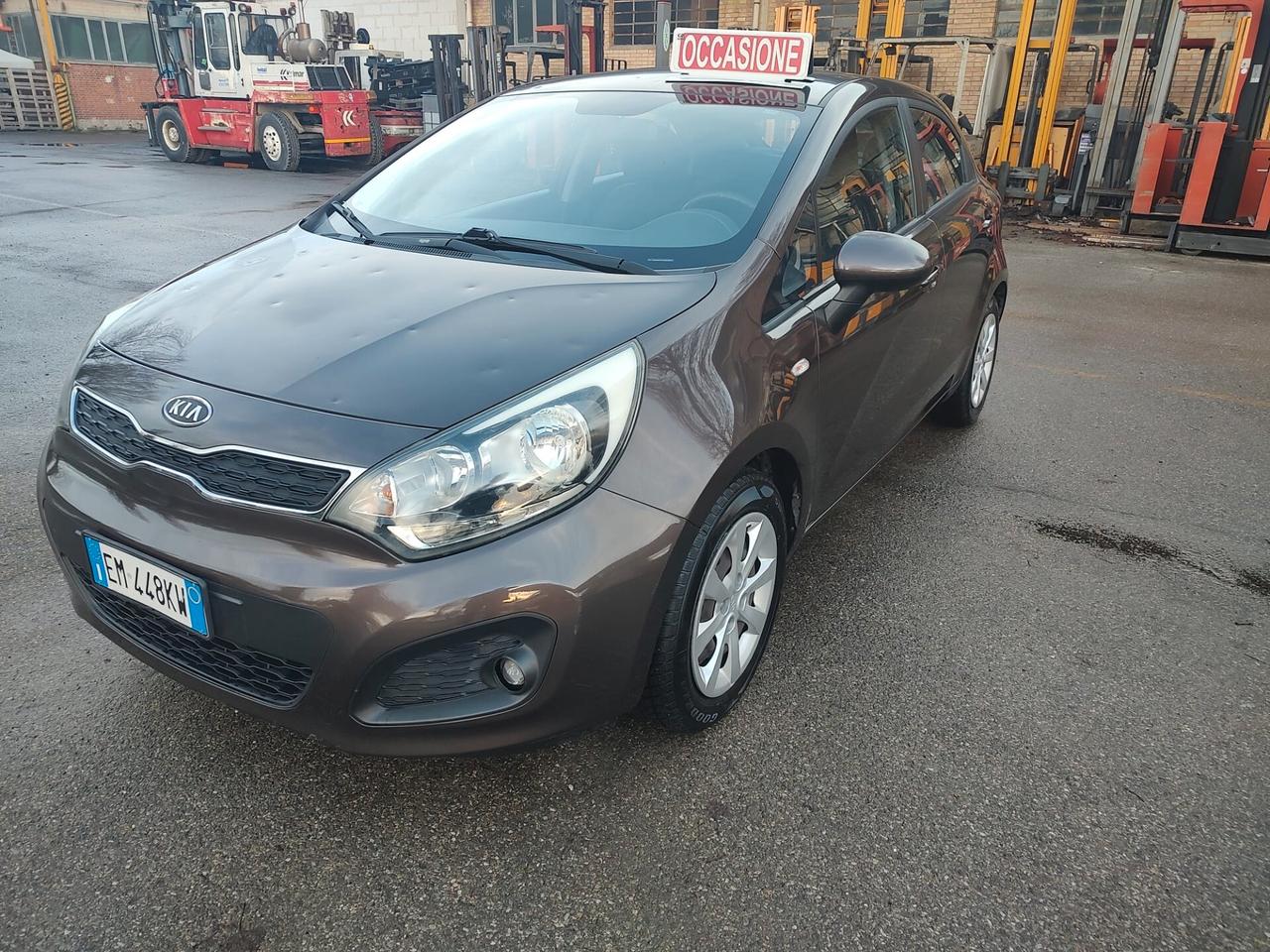 Kia Rio 1.1 CRDi, 5 PORTE, VEICOLO EURO 5A, GRANDINATA, OK NEOPATENTATI.