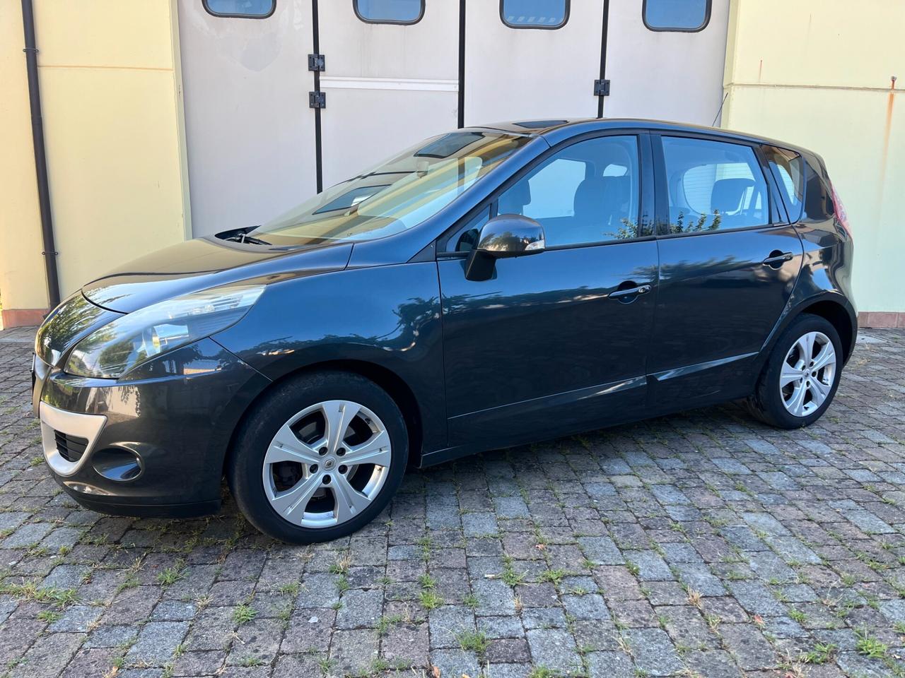Renault Scenic Scénic 1.5 dCi 110CV Dynamique