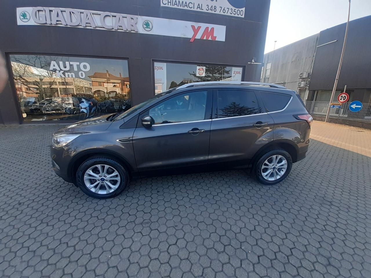 Ford Kuga 1.5 TDCI 120 CV S&S 2WD Titanium