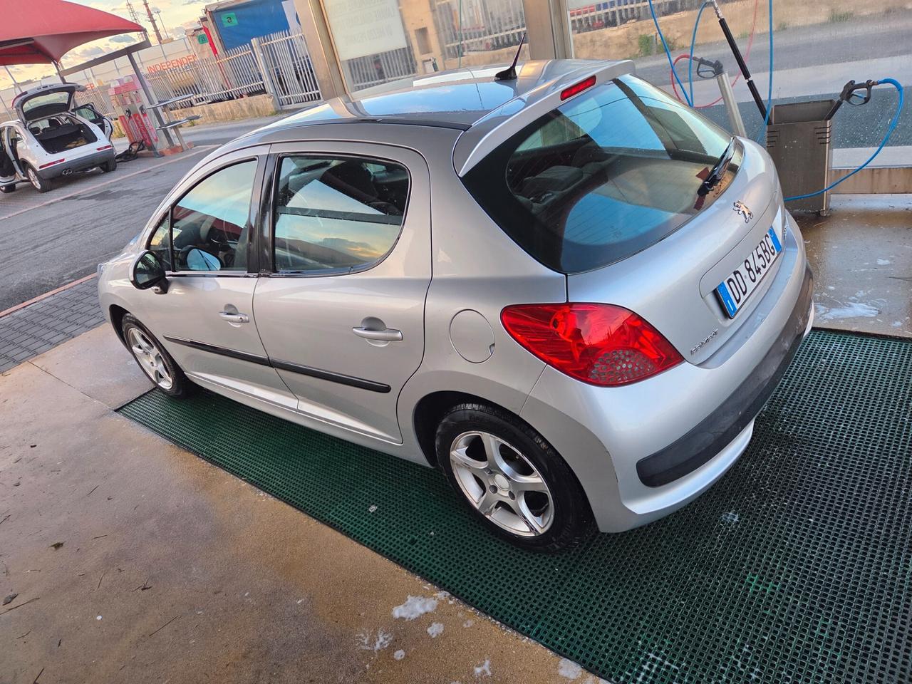 Peugeot 207 1.4 HDi 70CV 5p. 2007