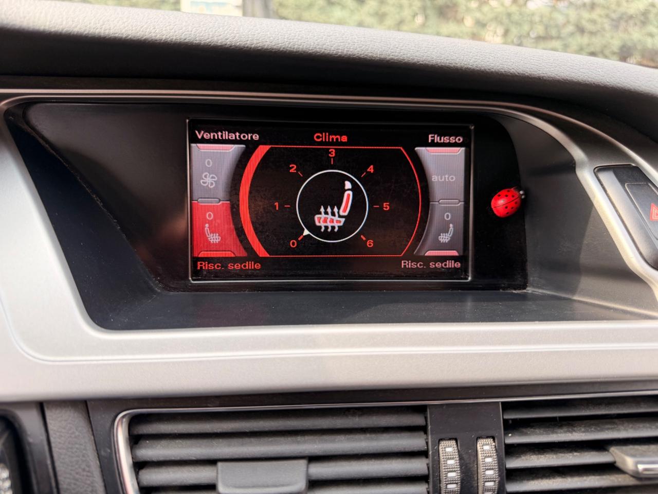 Audi A4 2.0TDI 143cv NEOPATENTATI EURO5