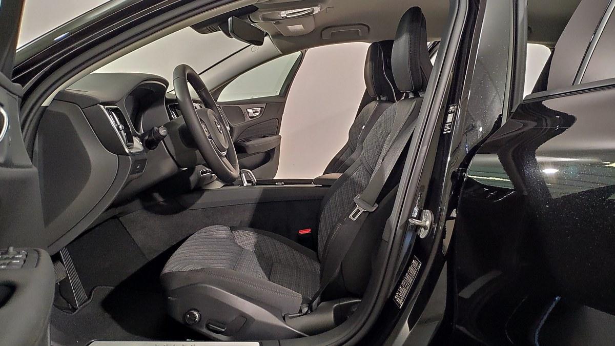 VOLVO V60 B4 Mild Hybrid Automatico Core