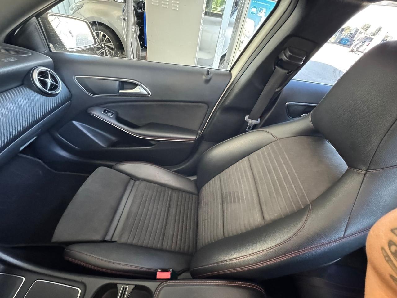 Mercedes-benz A 200 d Automatic Premium