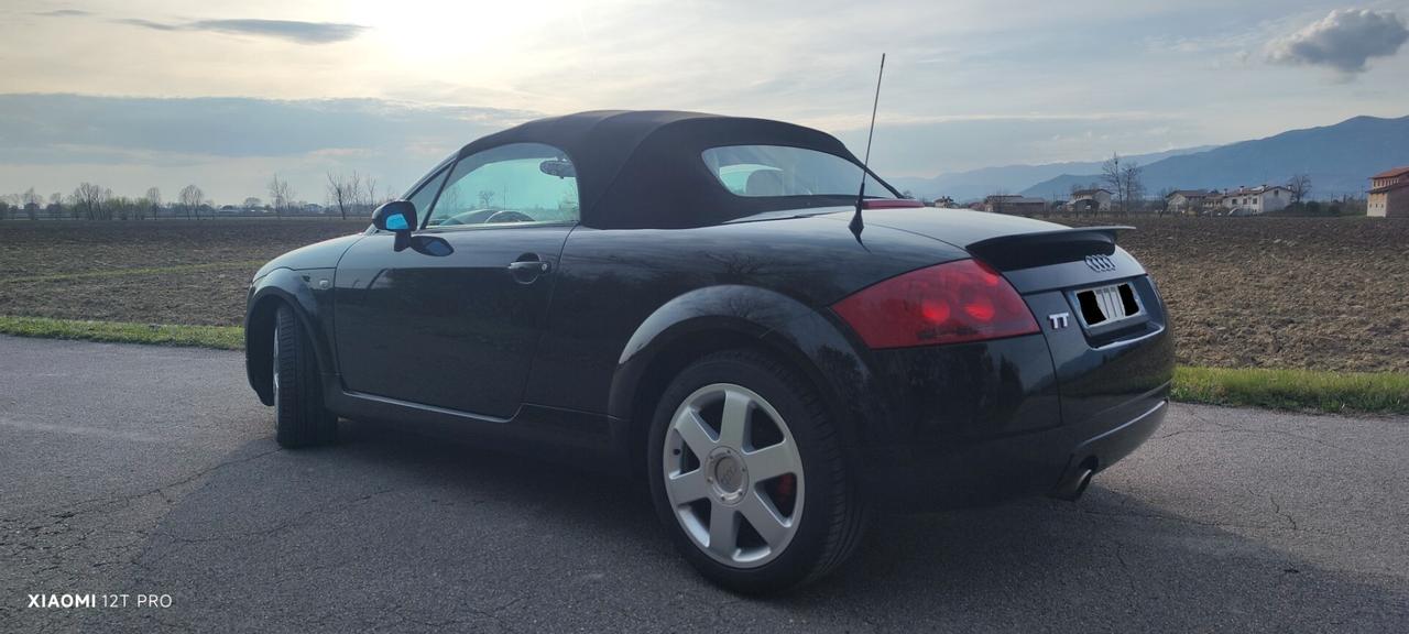 Audi TT CABRIO Roadster 1.8 T 20V 179 cv (ASI + CRS)