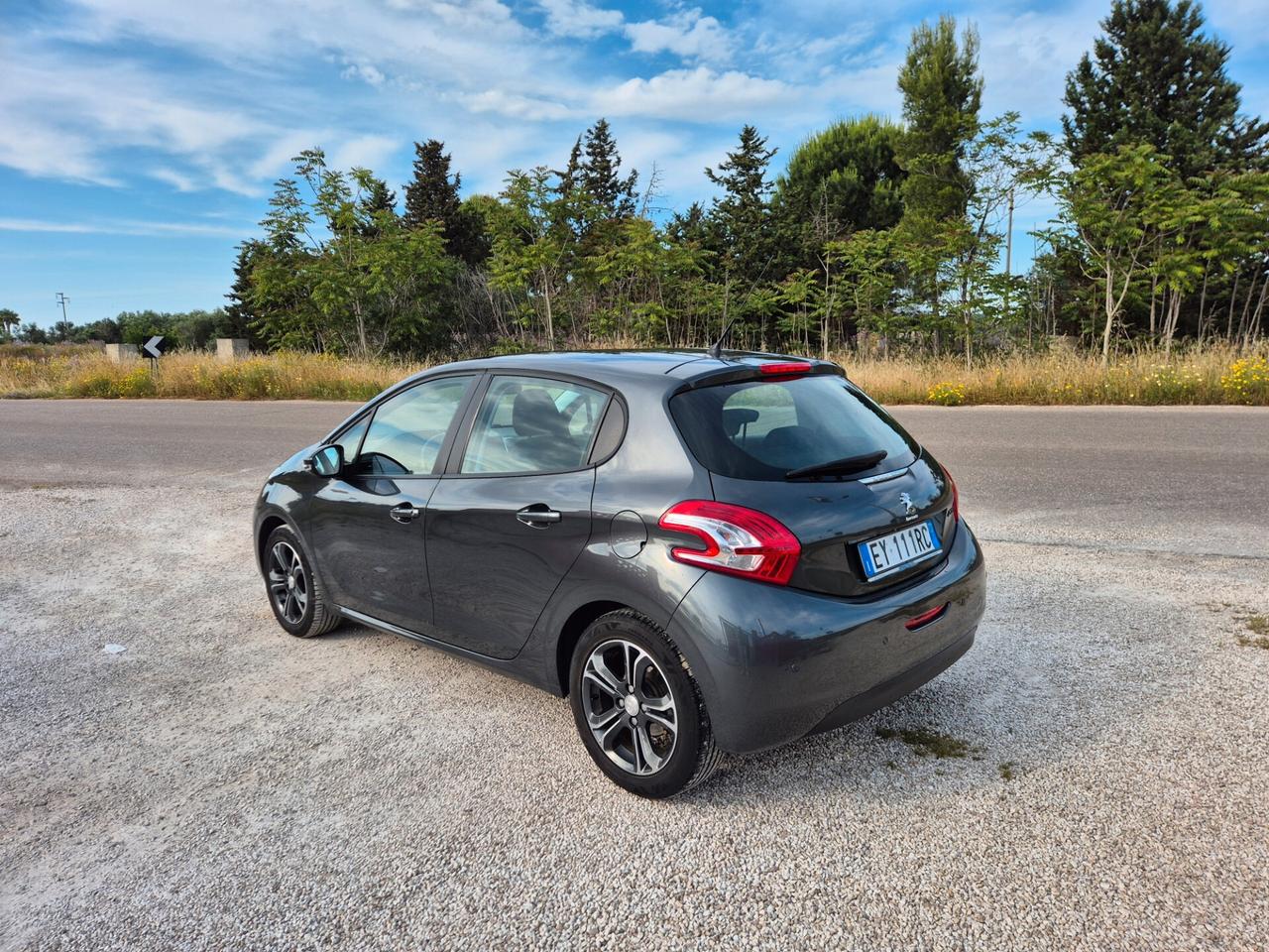 Peugeot 208 1.4 VTi 95 CV GPL Allure