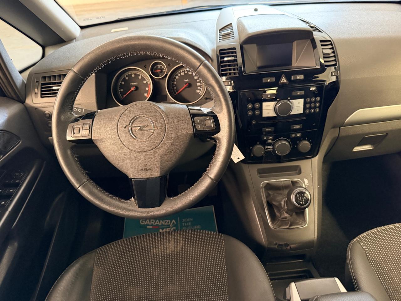 Opel Zafira 1.6 16V ecoM 94CV Cosmo 7 POSTI